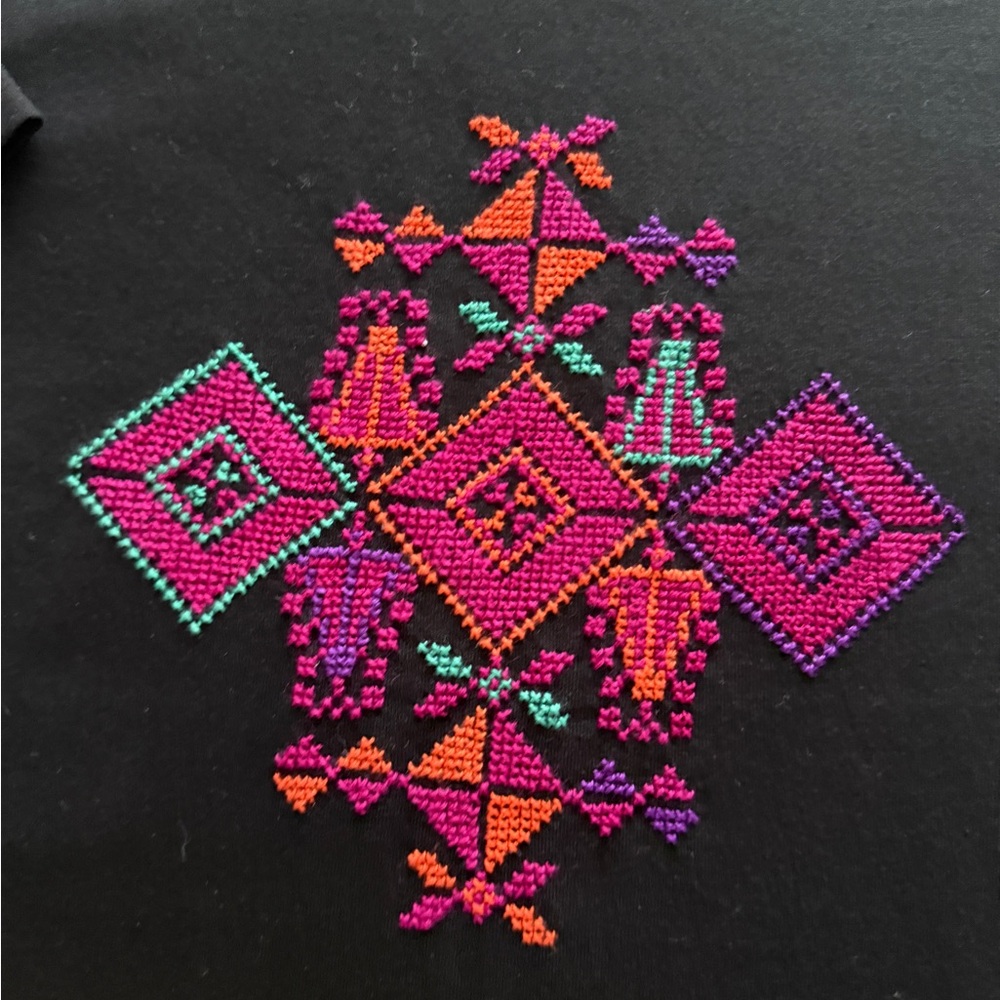 tatreez T-shirt with traditional Geometric Jaffa Palestinian embroidered shirt - Picture 4 of 8